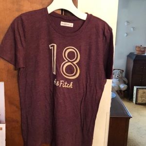 ABERCROMBIE & FITCH soft t-shirt